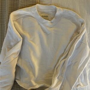 Abercrombie & Fitch Cropped Sweatshirt